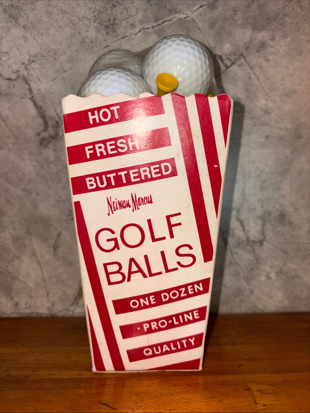 Neiman Marcus Original “HOT FRESH BUTTERED” Popcorn Novelty Carton 12 Golf Balls